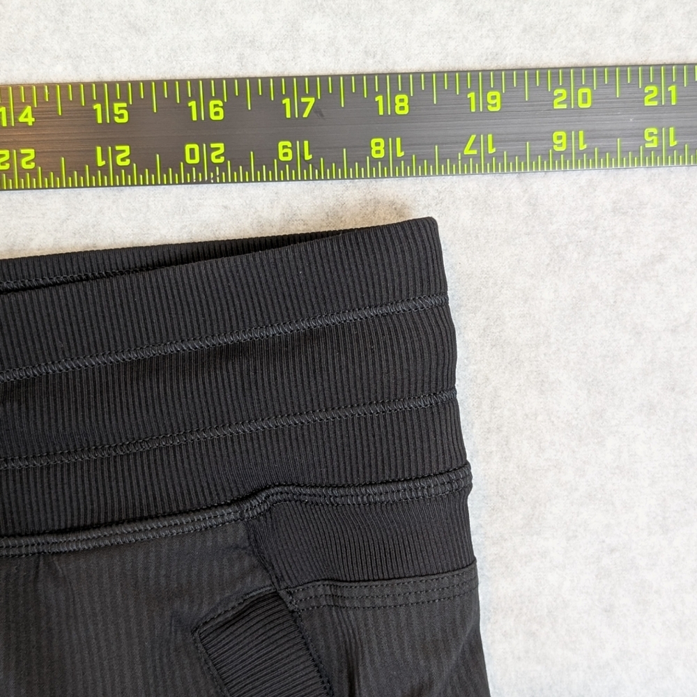 Lululemon Dance Studio Pants Womens 14 Black Mid Rise Full Length Unlined W5ENOR - Picture 6 of 10